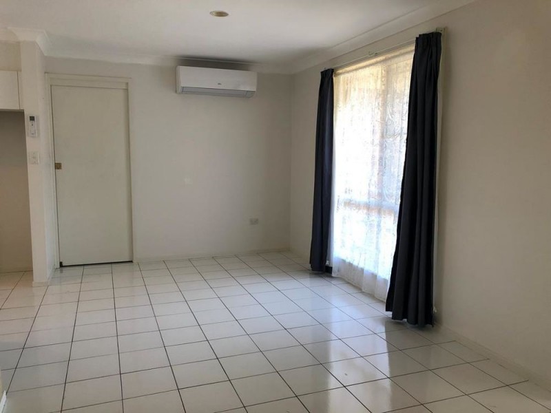 2/58a Waterman Street, Old Bar NSW 2430