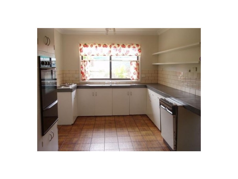 14 Oceanic Place, Old Bar NSW 2430