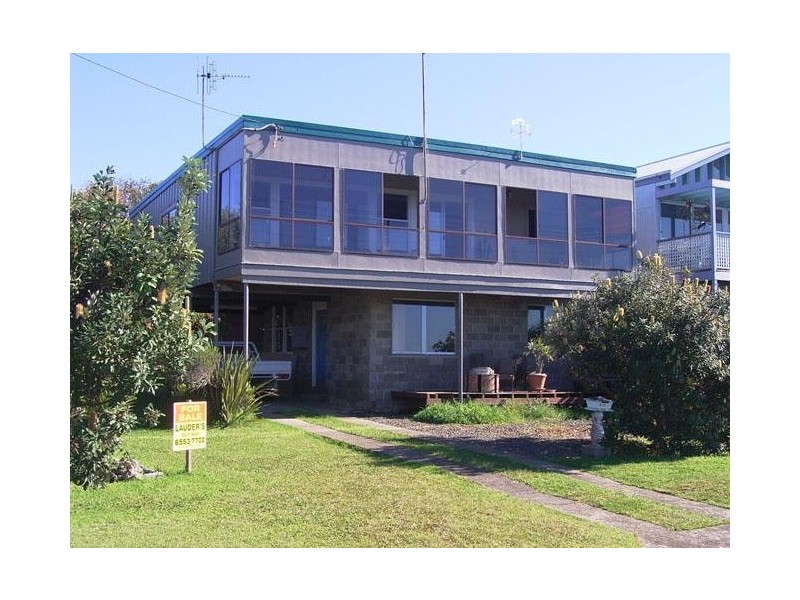 Old Bar NSW 2430