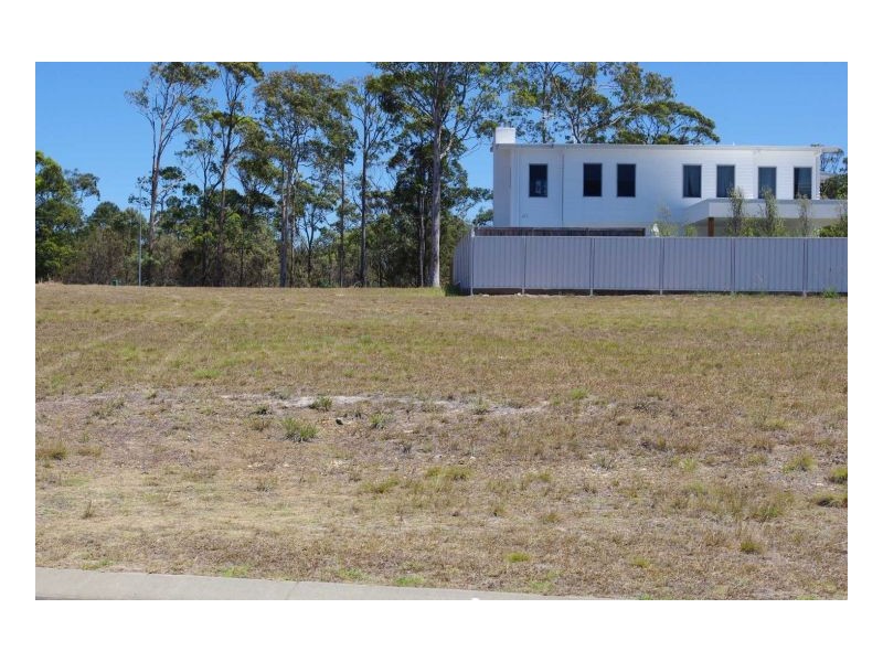 25 Janice Street, Wallabi Point NSW 2430