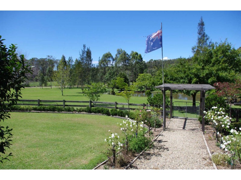 26 Oakflat Close, Old Bar NSW 2430