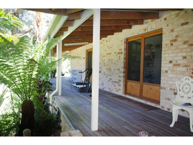 26 Oakflat Close, Old Bar NSW 2430