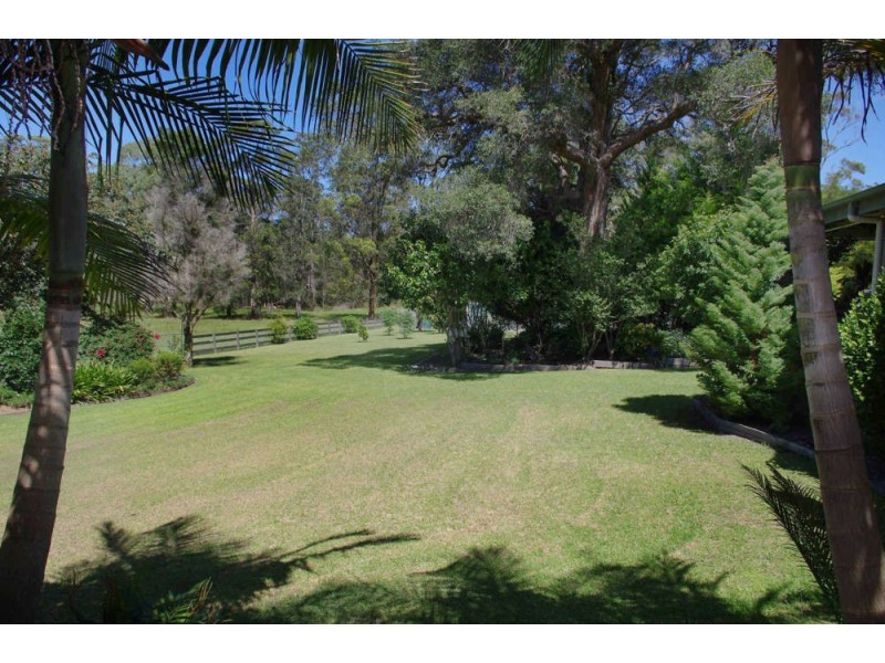 26 Oakflat Close, Old Bar NSW 2430