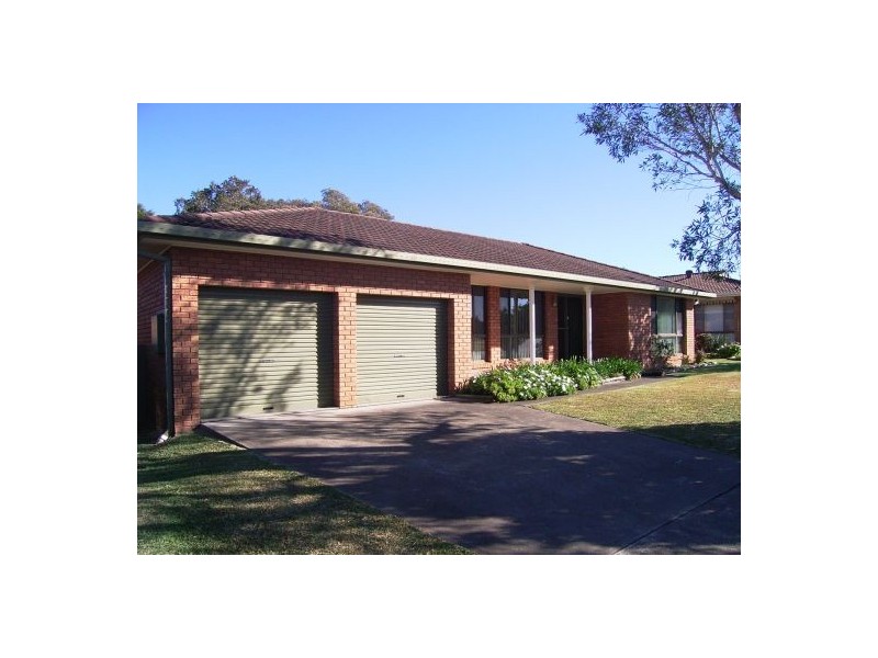 34 Joel Drive, Old Bar NSW 2430