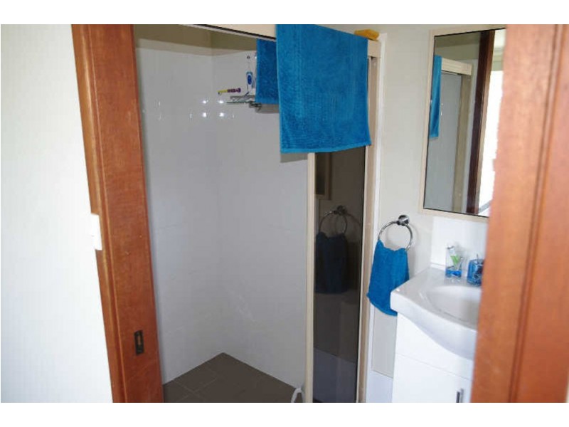 34 Joel Drive, Old Bar NSW 2430