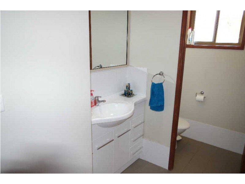 34 Joel Drive, Old Bar NSW 2430