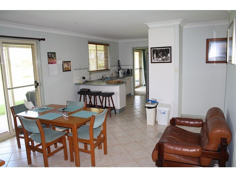 Oxley Island NSW 2430