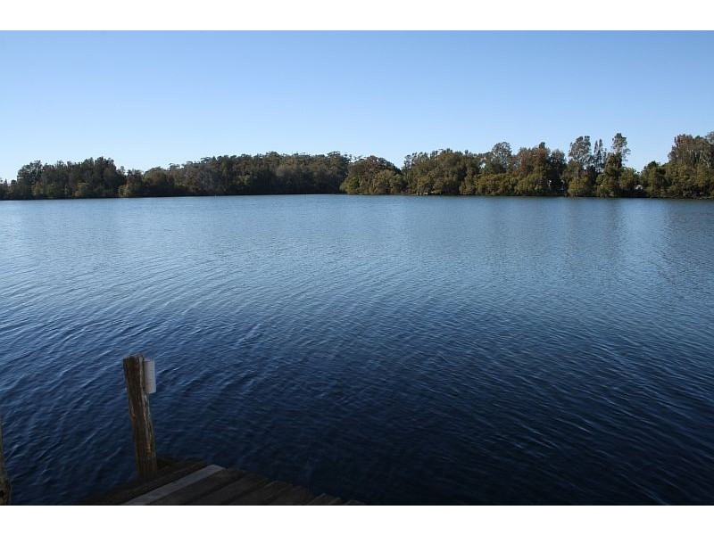 Oxley Island NSW 2430