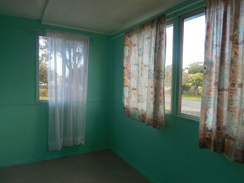 43 Smith Street, Old Bar NSW 2430