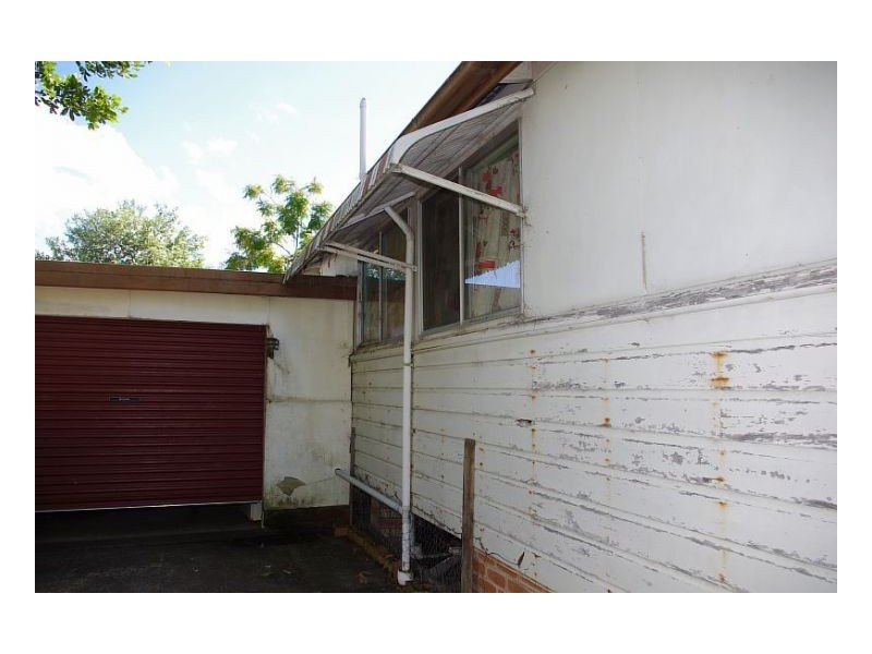 5 Connell Street, Old Bar NSW 2430