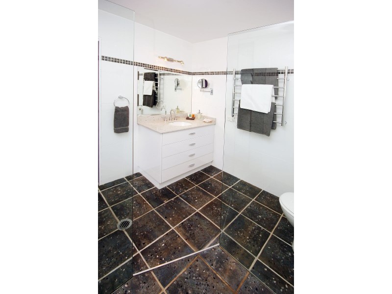 Oxley Island NSW 2430