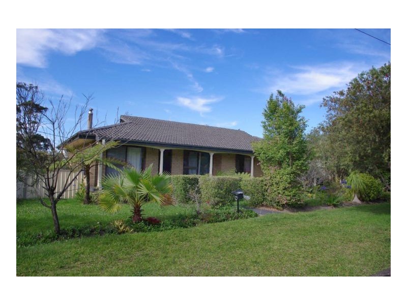25 Bryan Street, Old Bar NSW 2430