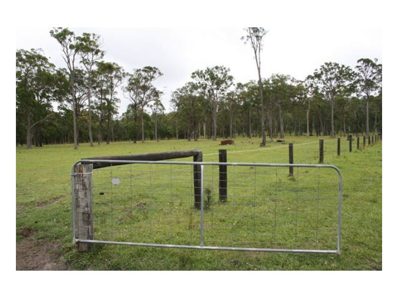 633 Manning Point Road, Oxley Island NSW 2430