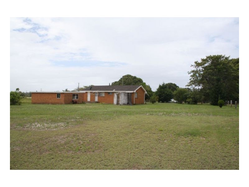 127 Sandridge Road, Mitchells Island NSW 2430