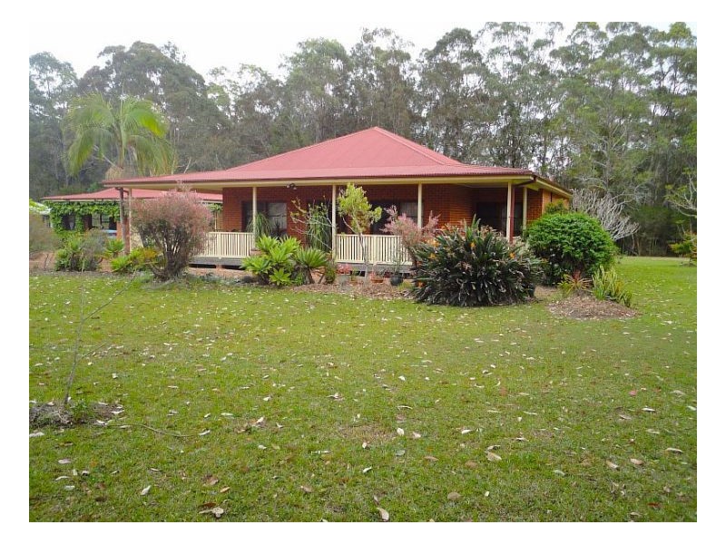 27 Manning Point Road, Old Bar NSW 2430