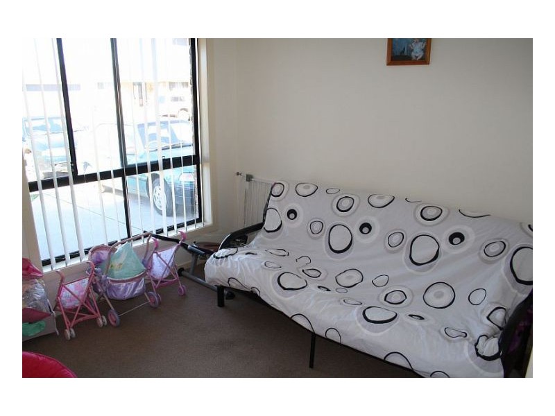 1/10 Bluehaven Drive, Old Bar NSW 2430