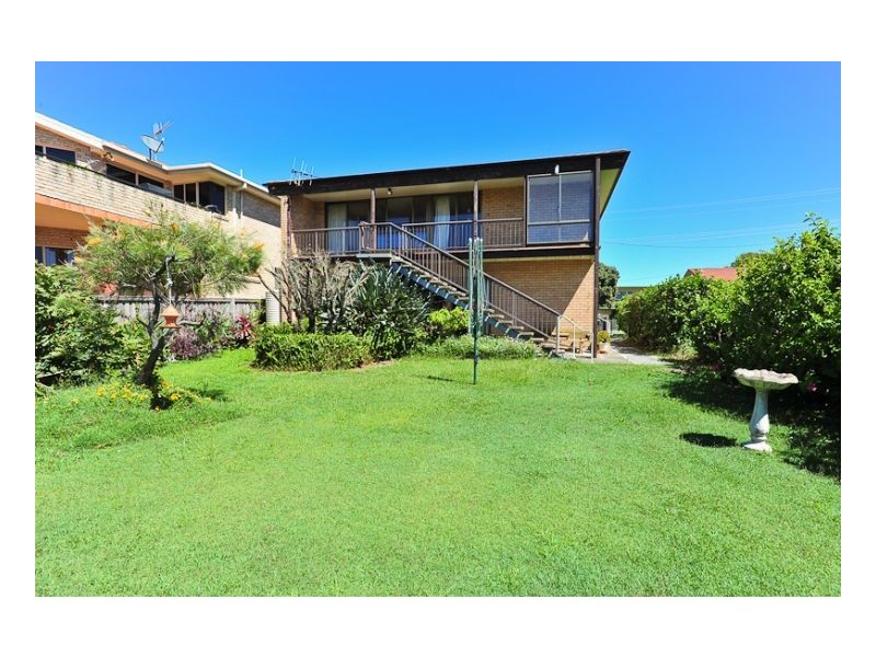 30 Ocean Drive, Wallabi Point NSW 2430