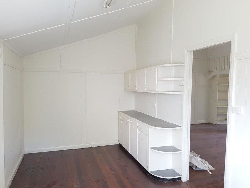 2/23-27 Lewis Street, Old Bar NSW 2430