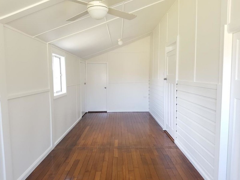 2/23-27 Lewis Street, Old Bar NSW 2430