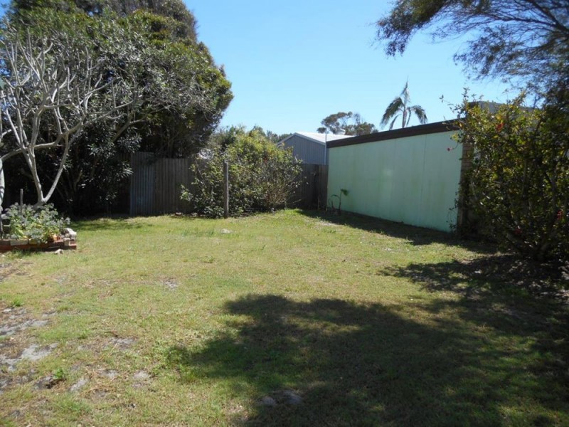 1/23-27 Lewis Street, Old Bar NSW 2430