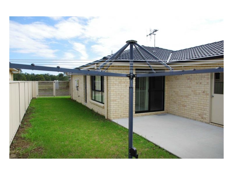 1 Marlin Court, Old Bar NSW 2430