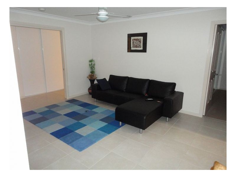 31 Albatross Way, Old Bar NSW 2430