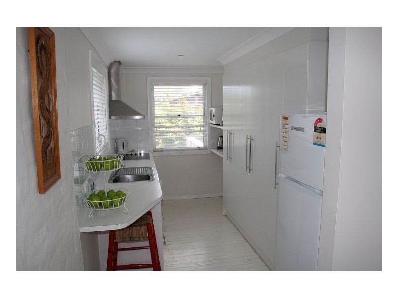 5 Rose Street, Old Bar NSW 2430