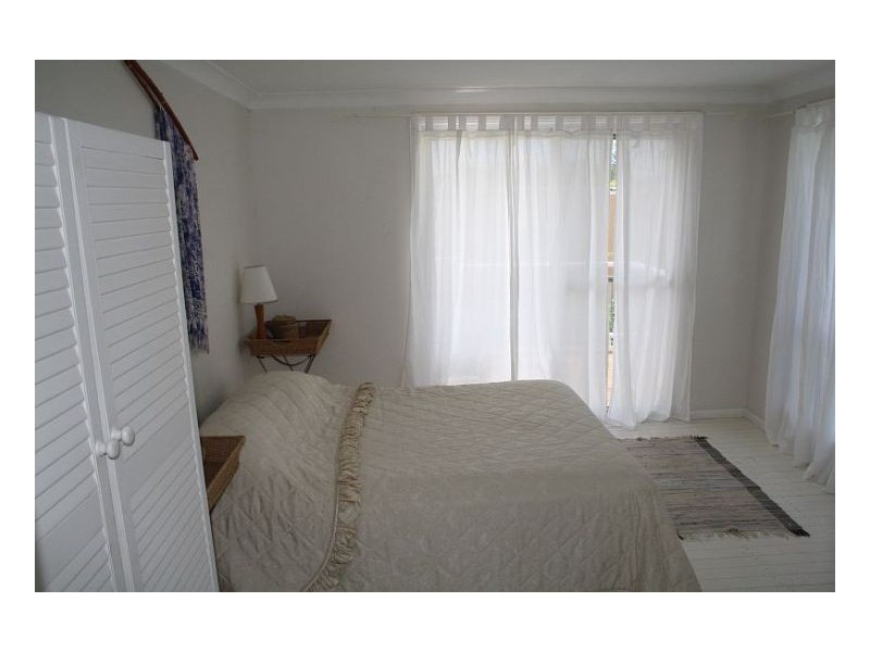 5 Rose Street, Old Bar NSW 2430