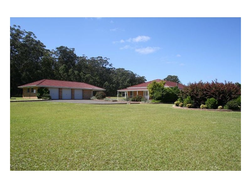 18 Koala Drive, Old Bar NSW 2430