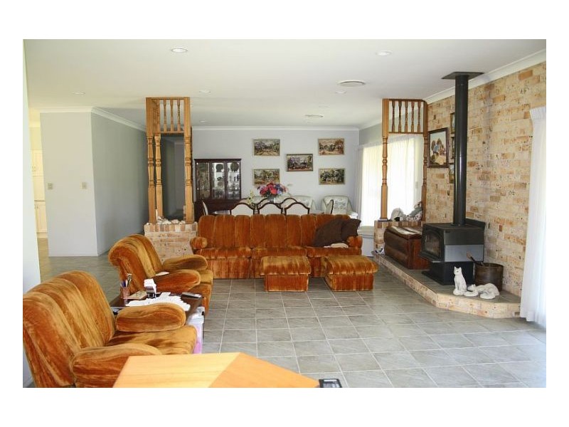 18 Koala Drive, Old Bar NSW 2430