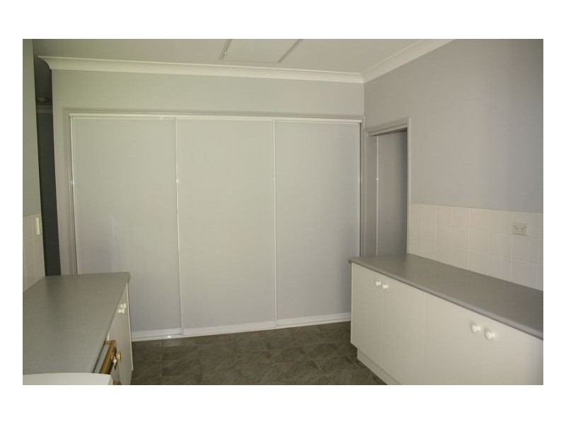 18 Koala Drive, Old Bar NSW 2430