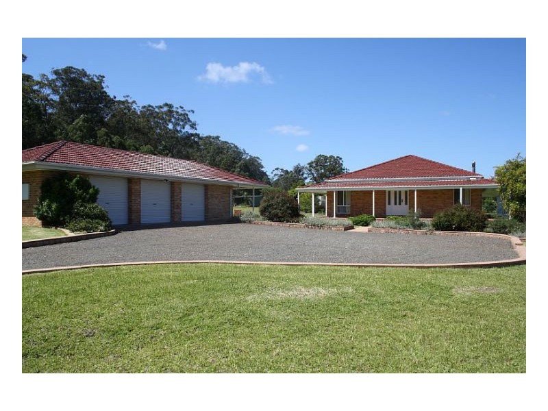 18 Koala Drive, Old Bar NSW 2430