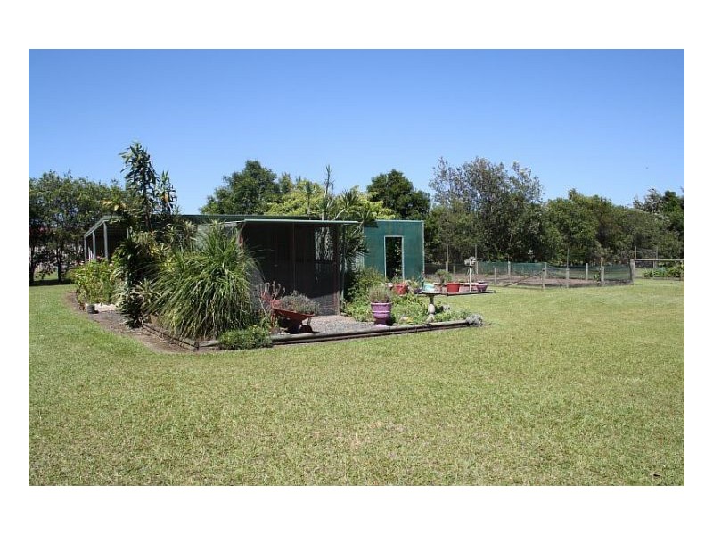 18 Koala Drive, Old Bar NSW 2430