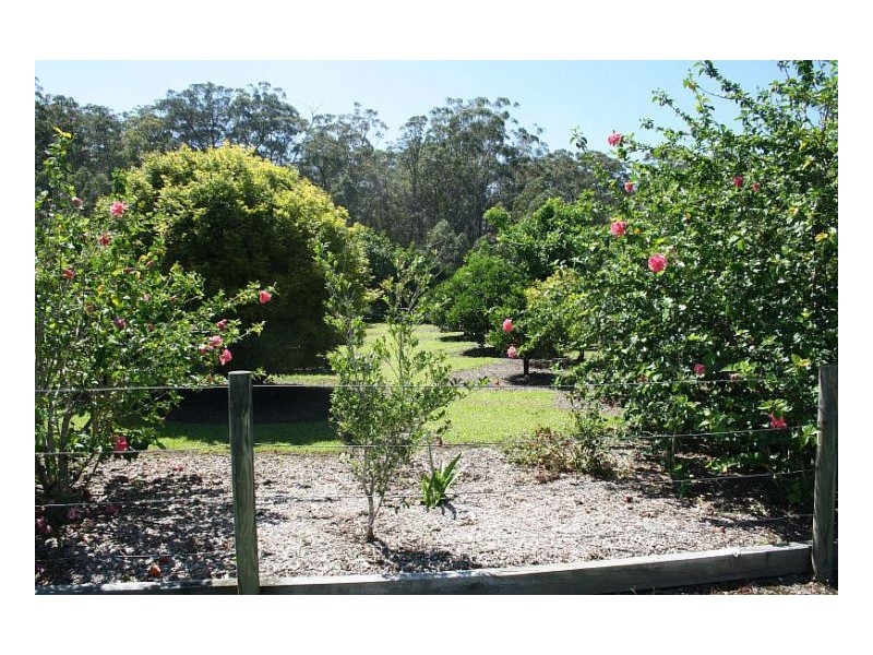 18 Koala Drive, Old Bar NSW 2430