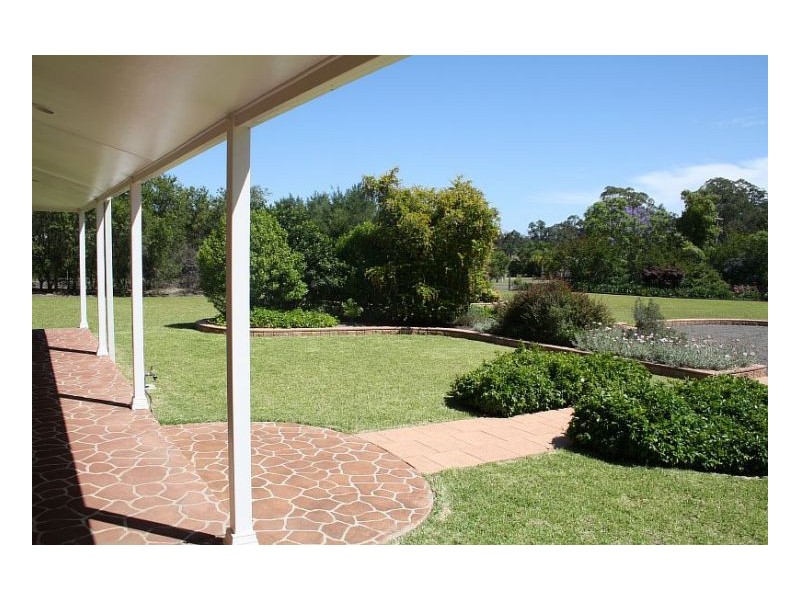 18 Koala Drive, Old Bar NSW 2430