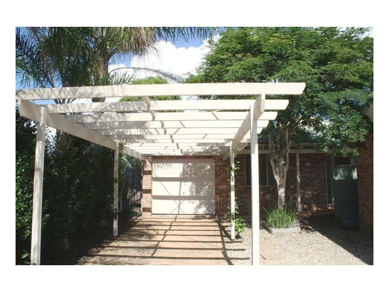 1/7 Paradise Close, Old Bar NSW 2430