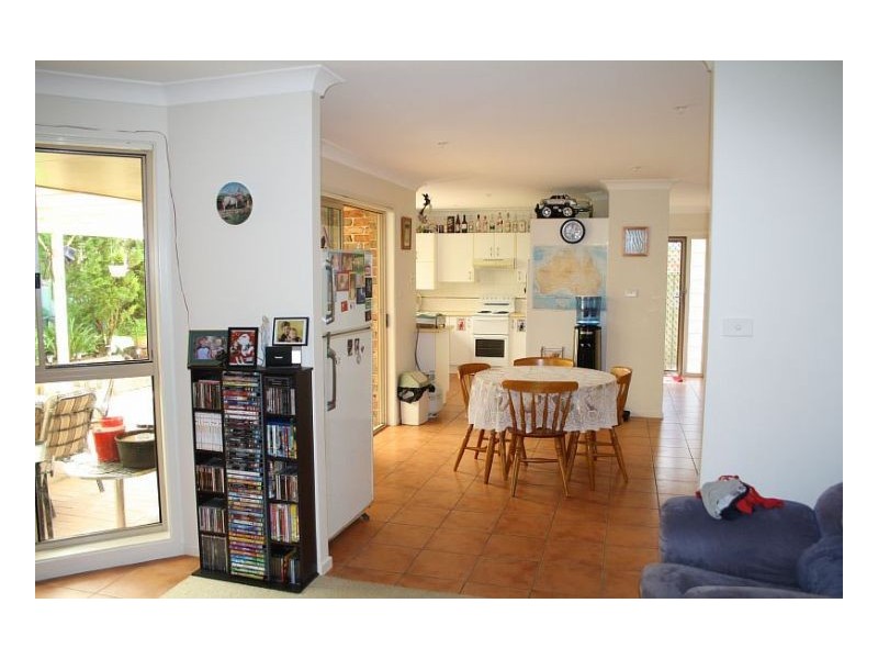 1/7 Paradise Close, Old Bar NSW 2430