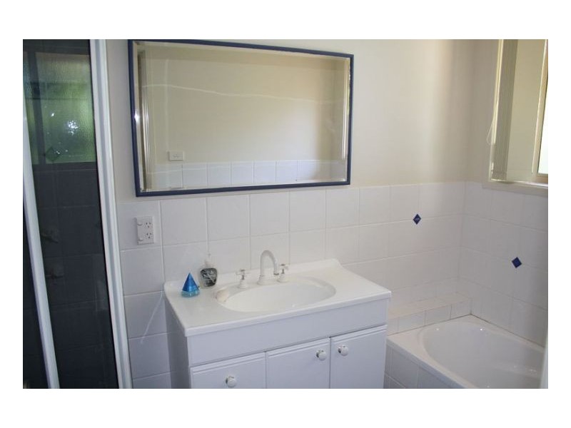 1/7 Paradise Close, Old Bar NSW 2430