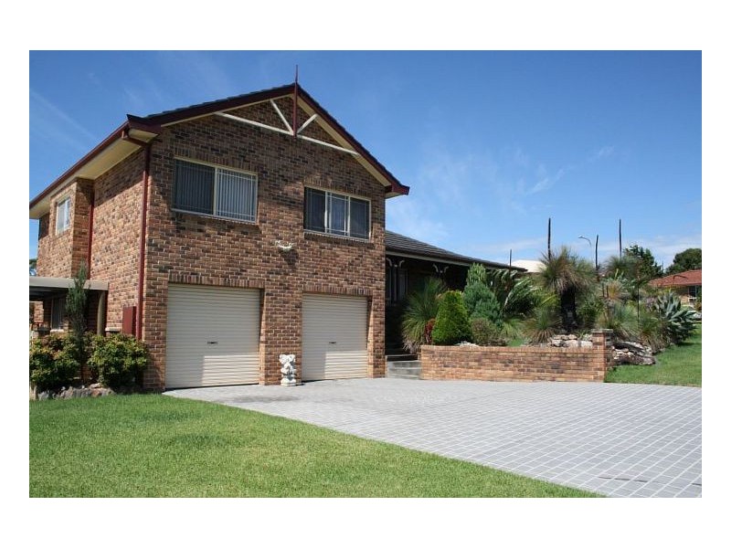 28 Carrabeen Drive, Old Bar NSW 2430