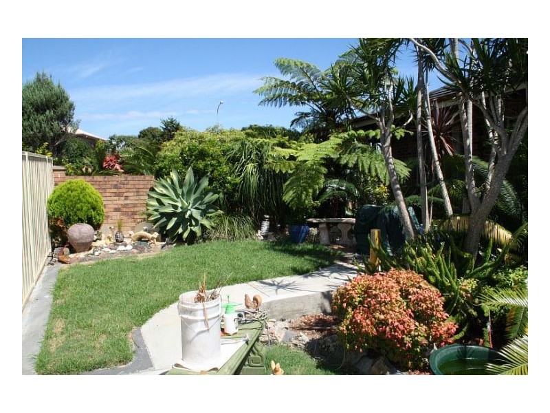 28 Carrabeen Drive, Old Bar NSW 2430