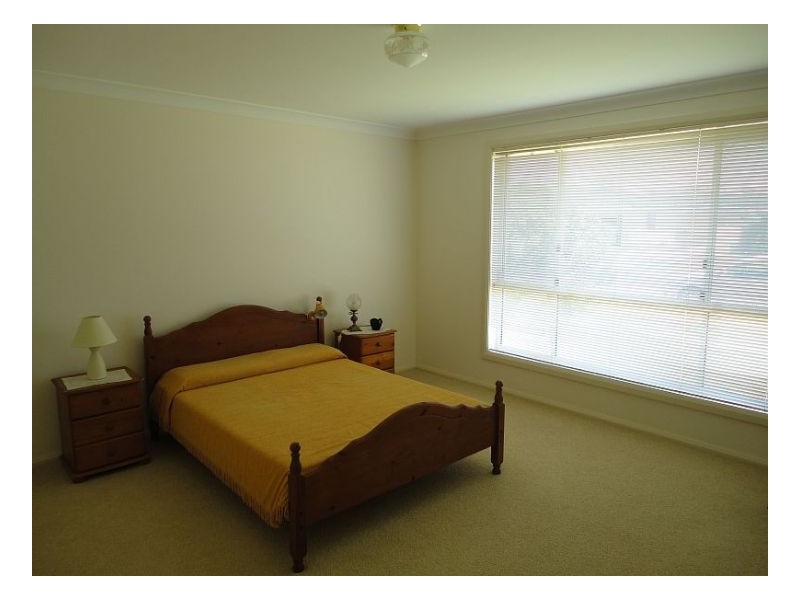 10 Albatross Way, Old Bar NSW 2430