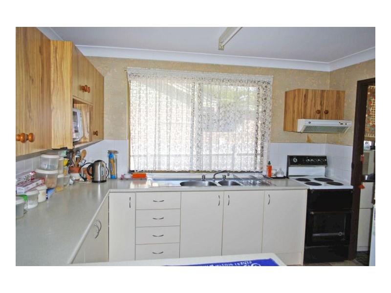 2/25 Clerke Street, Old Bar NSW 2430