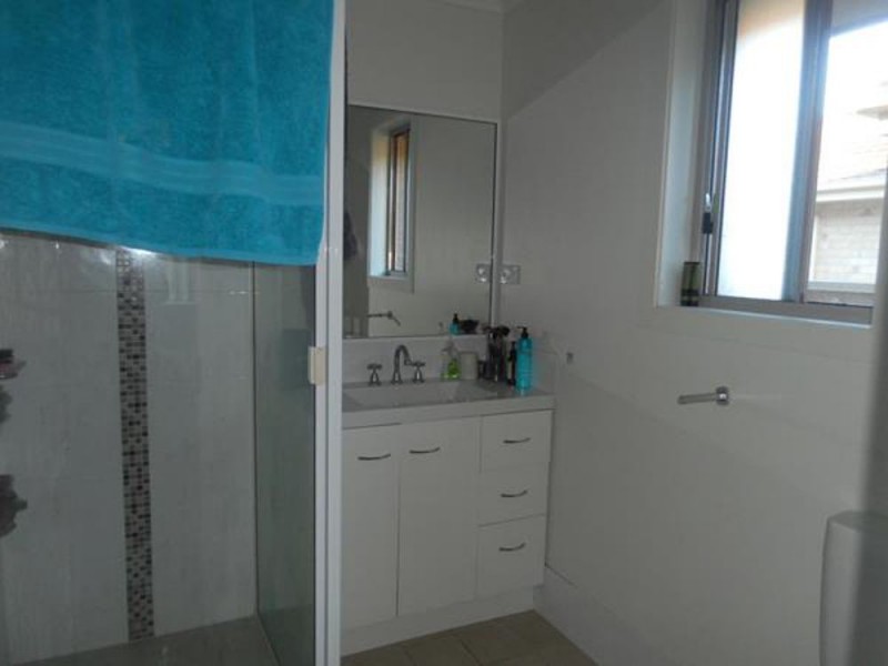 38 Albatross, Old Bar NSW 2430