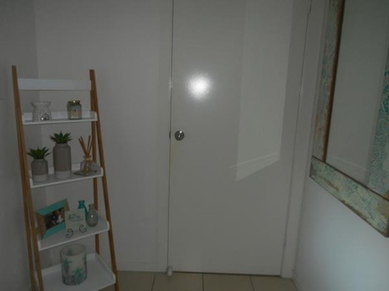 38 Albatross, Old Bar NSW 2430