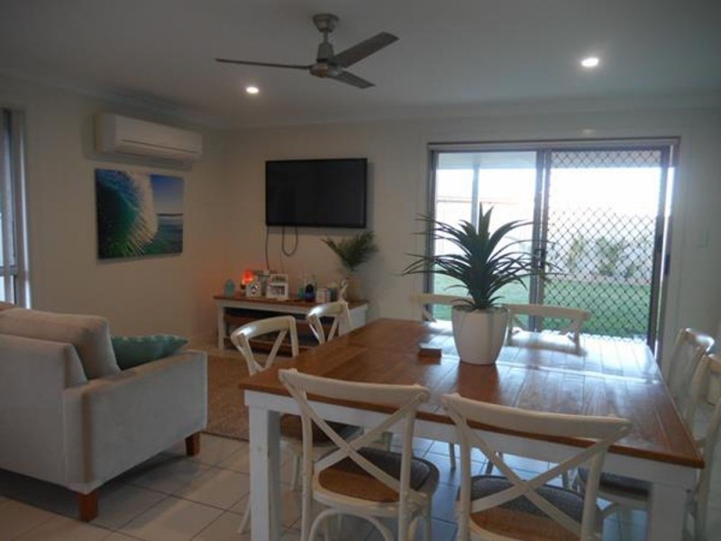 38 Albatross, Old Bar NSW 2430