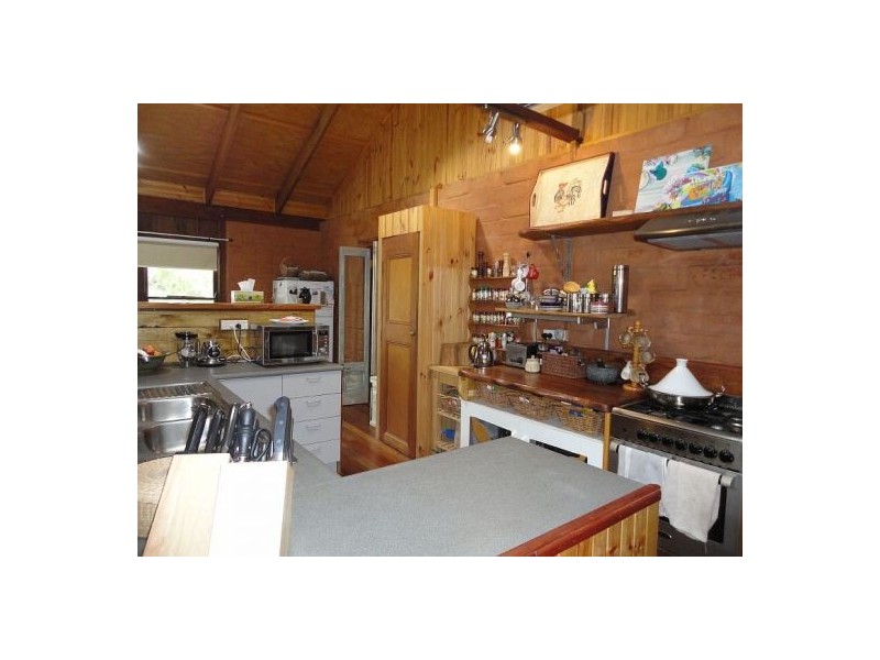 21 Rainforest Drive, Mitchells Island NSW 2430