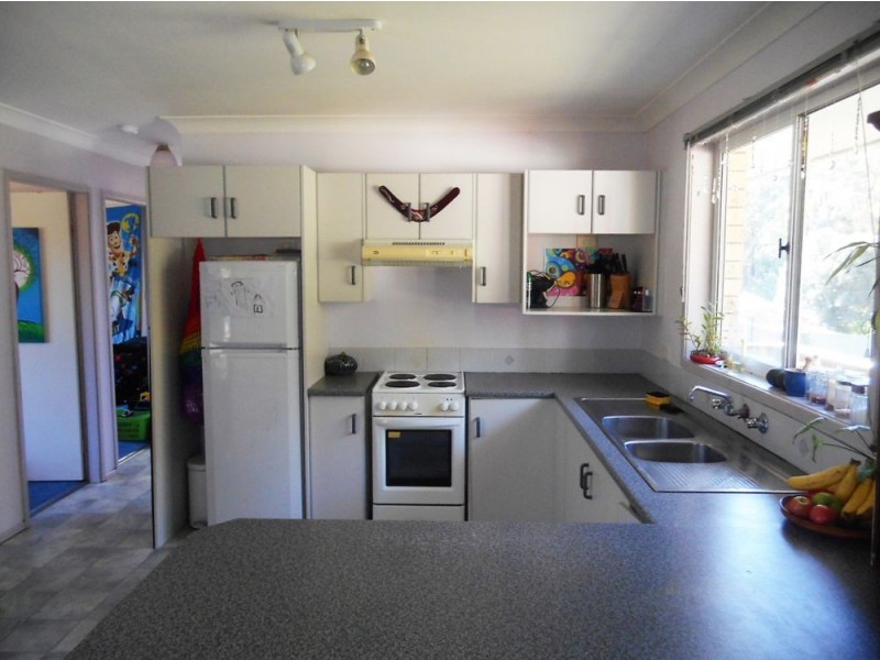 104 Waterman Street, Old Bar NSW 2430