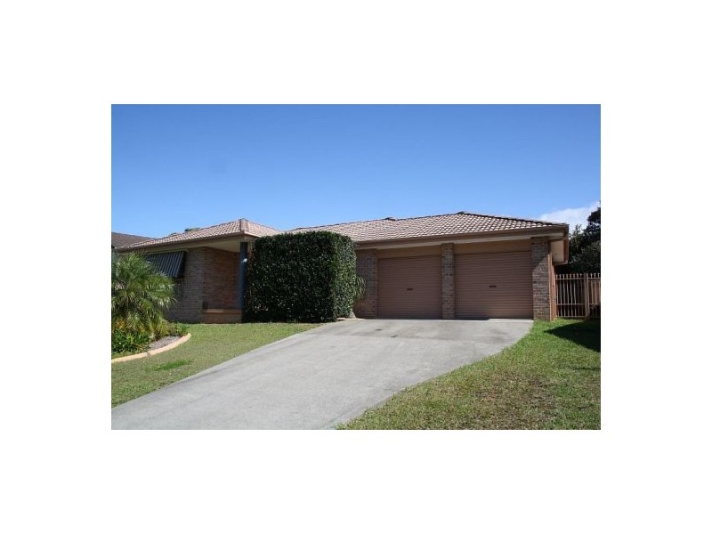 115 Waterman St, Old Bar NSW 2430
