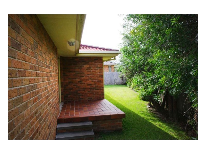 3/89 Old Bar Rd, Old Bar NSW 2430