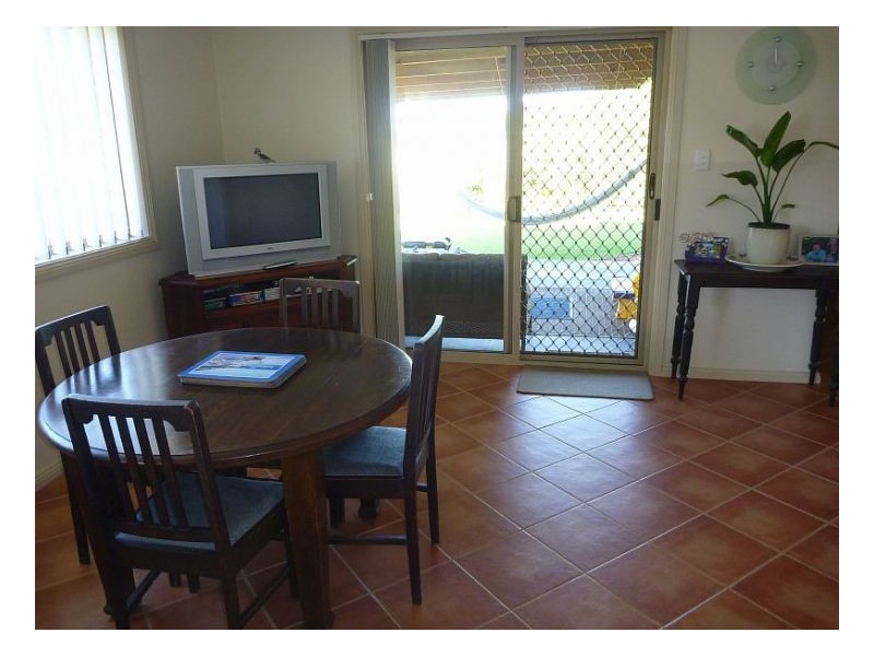 17 Bluehaven Drive, Old Bar NSW 2430